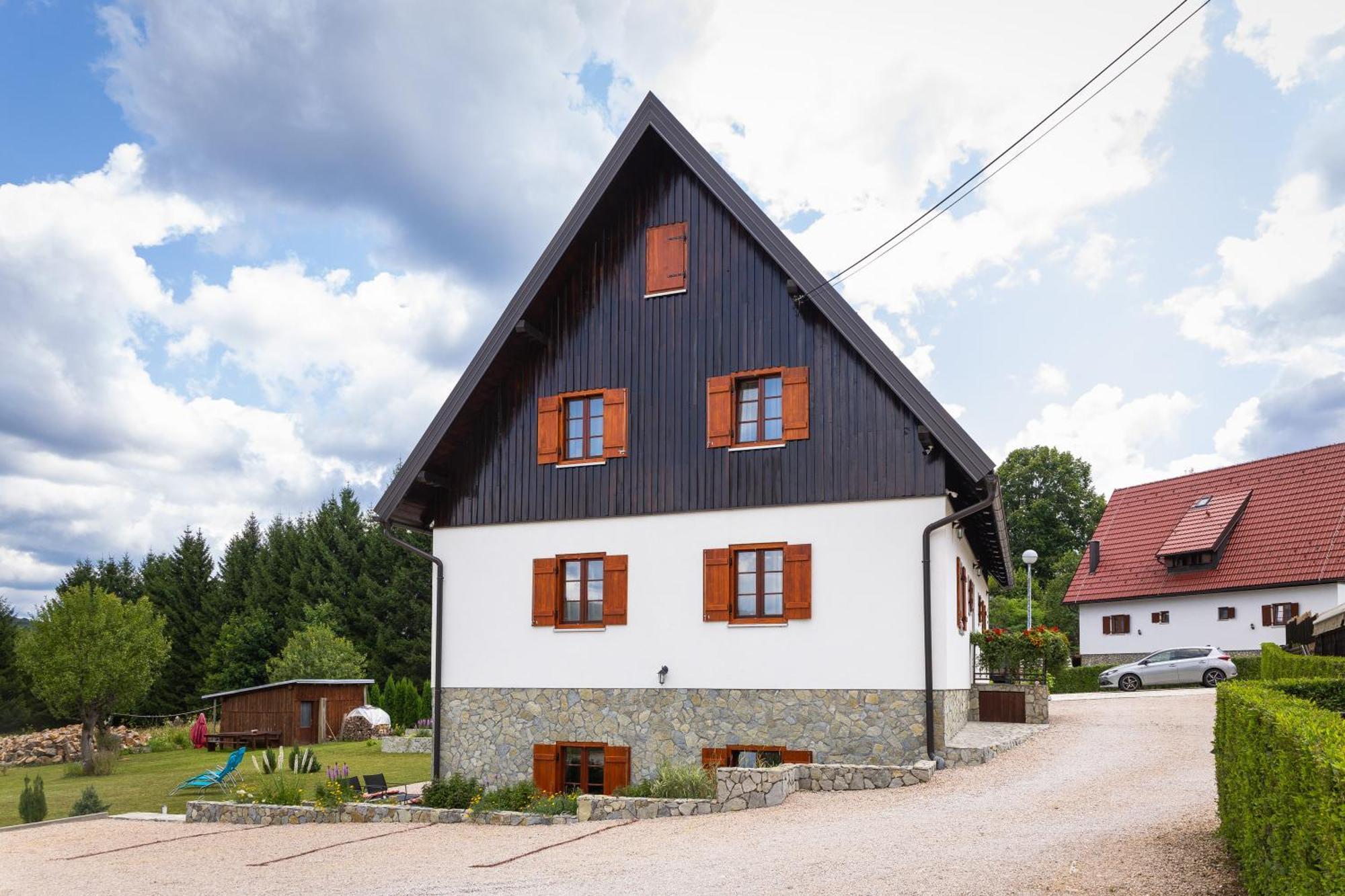 Green Lakes House Hotell Mukinje Eksteriør bilde