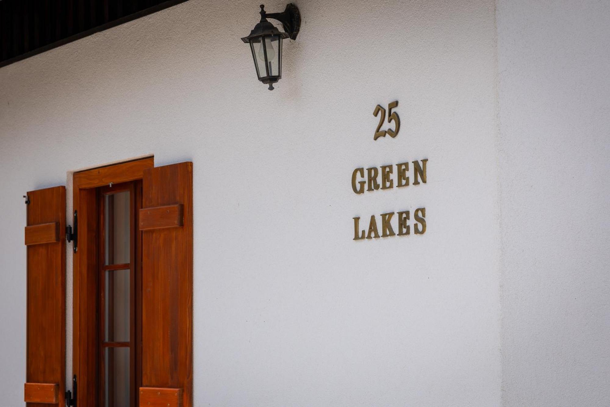 Green Lakes House Hotell Mukinje Eksteriør bilde